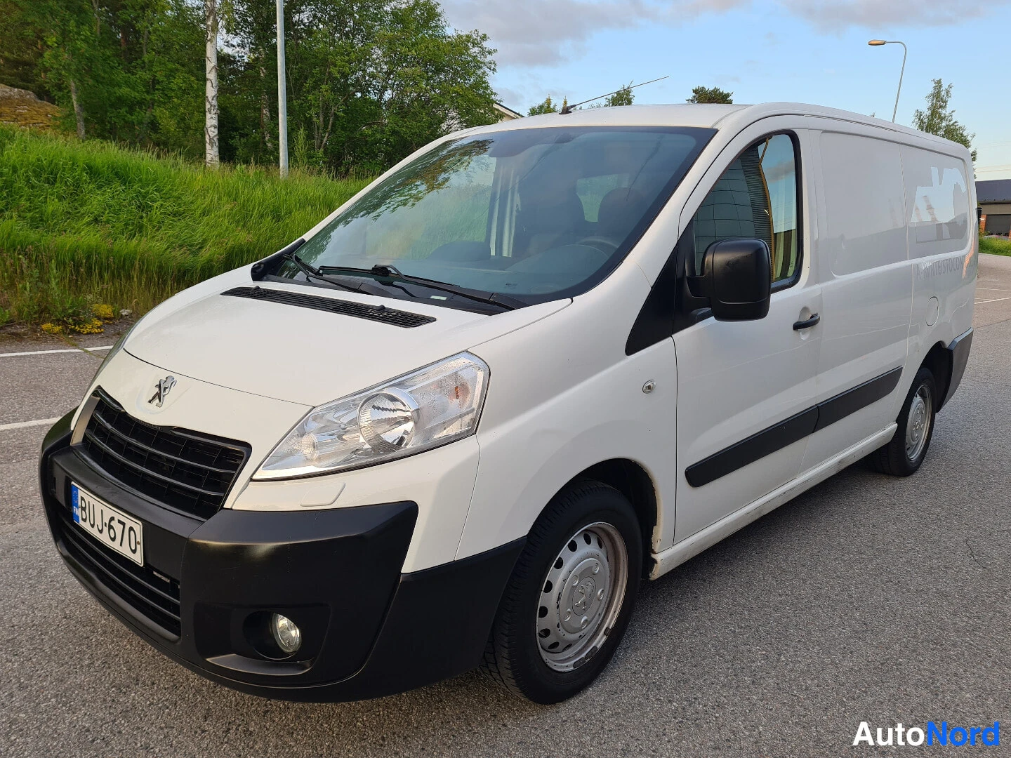 Peugeot Expert L2H1 1,6 HDi 90 FAP 2015