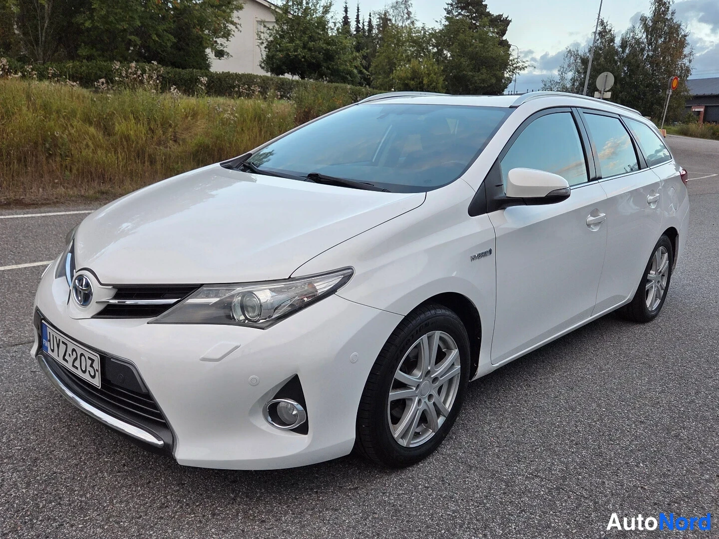 Toyota Auris Touring Sports 1,8 Hybrid Comfort 2015