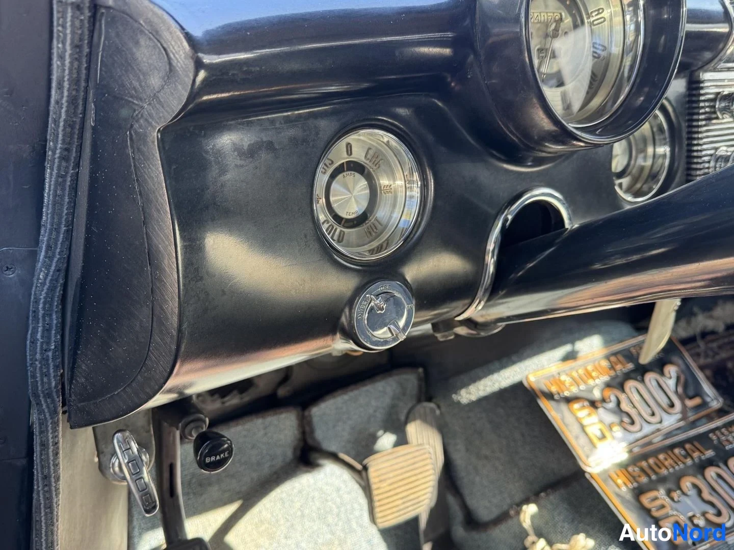 Harmaa Buick Special 1950, yksityiskohta, kuva 24