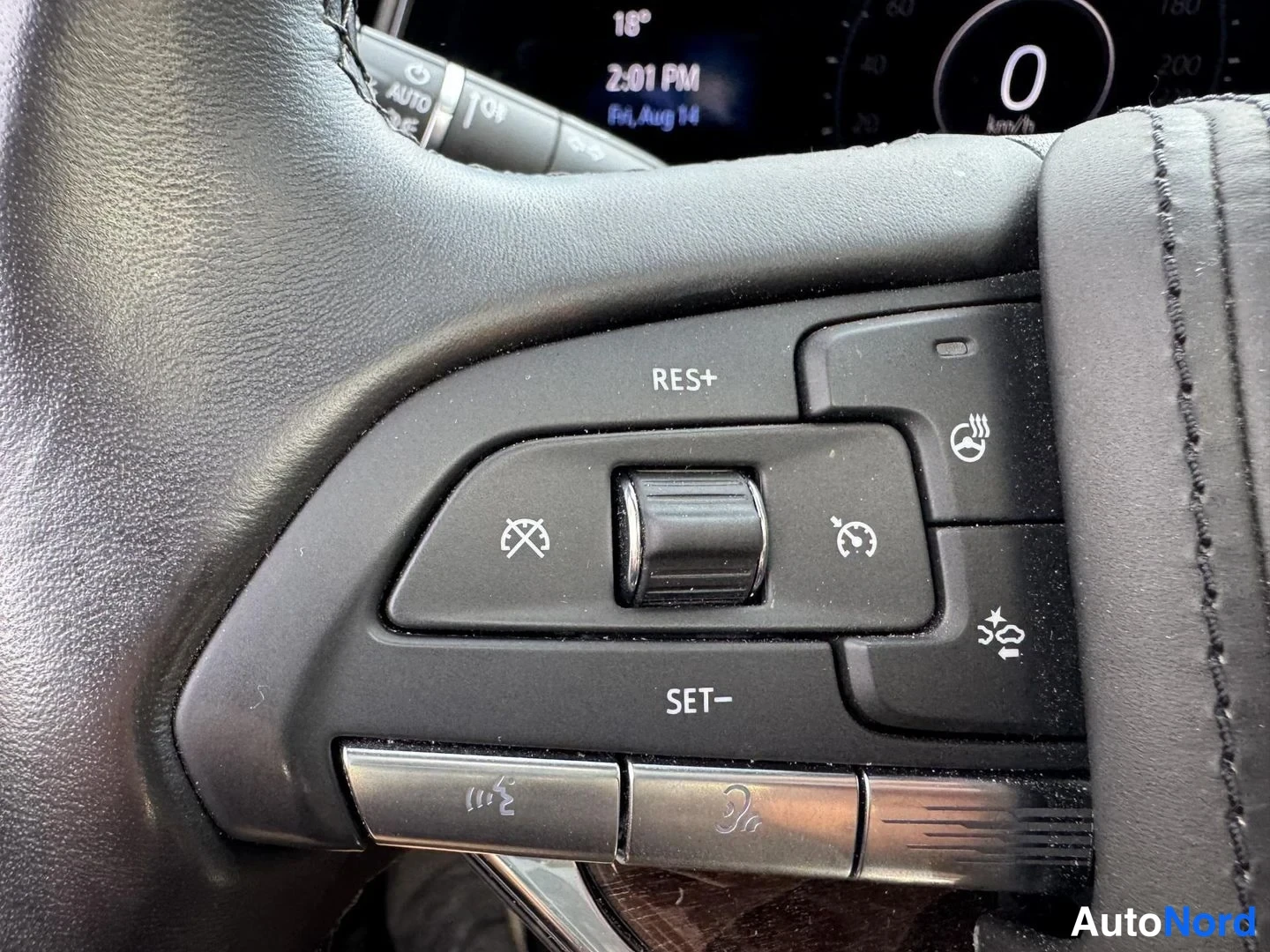 Musta Cadillac Escalade 2024, yksityiskohta, kuva 22