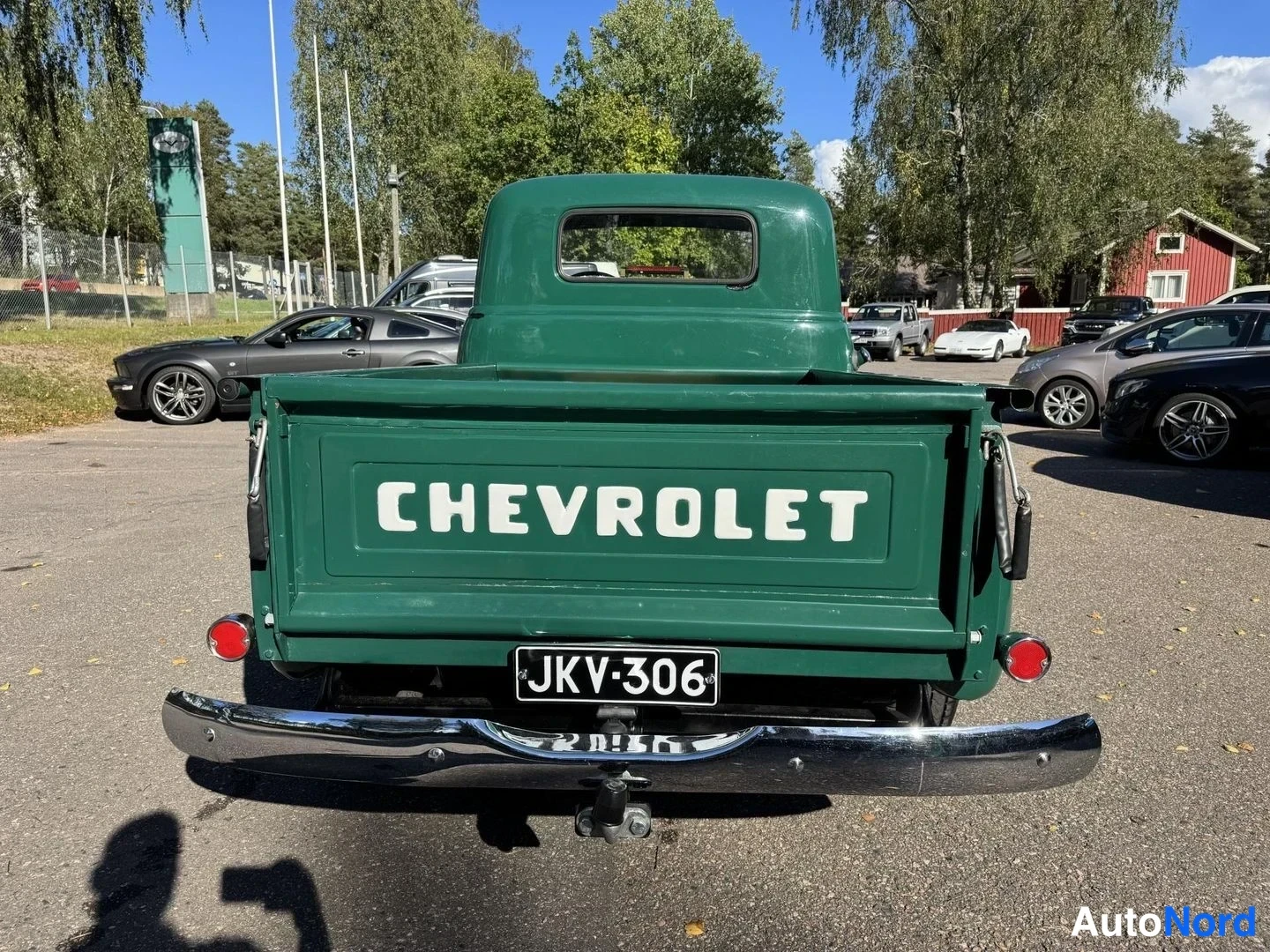 Vihreä Chevrolet Pickup 1954, takaa, kuva 8