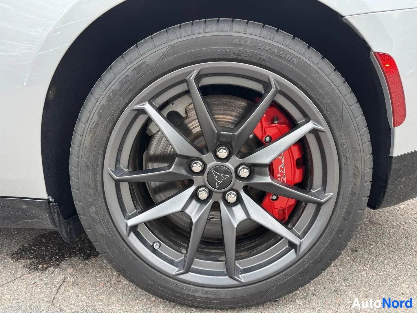 Hopea Dodge Charger 2025, yksityiskohta, kuva 24