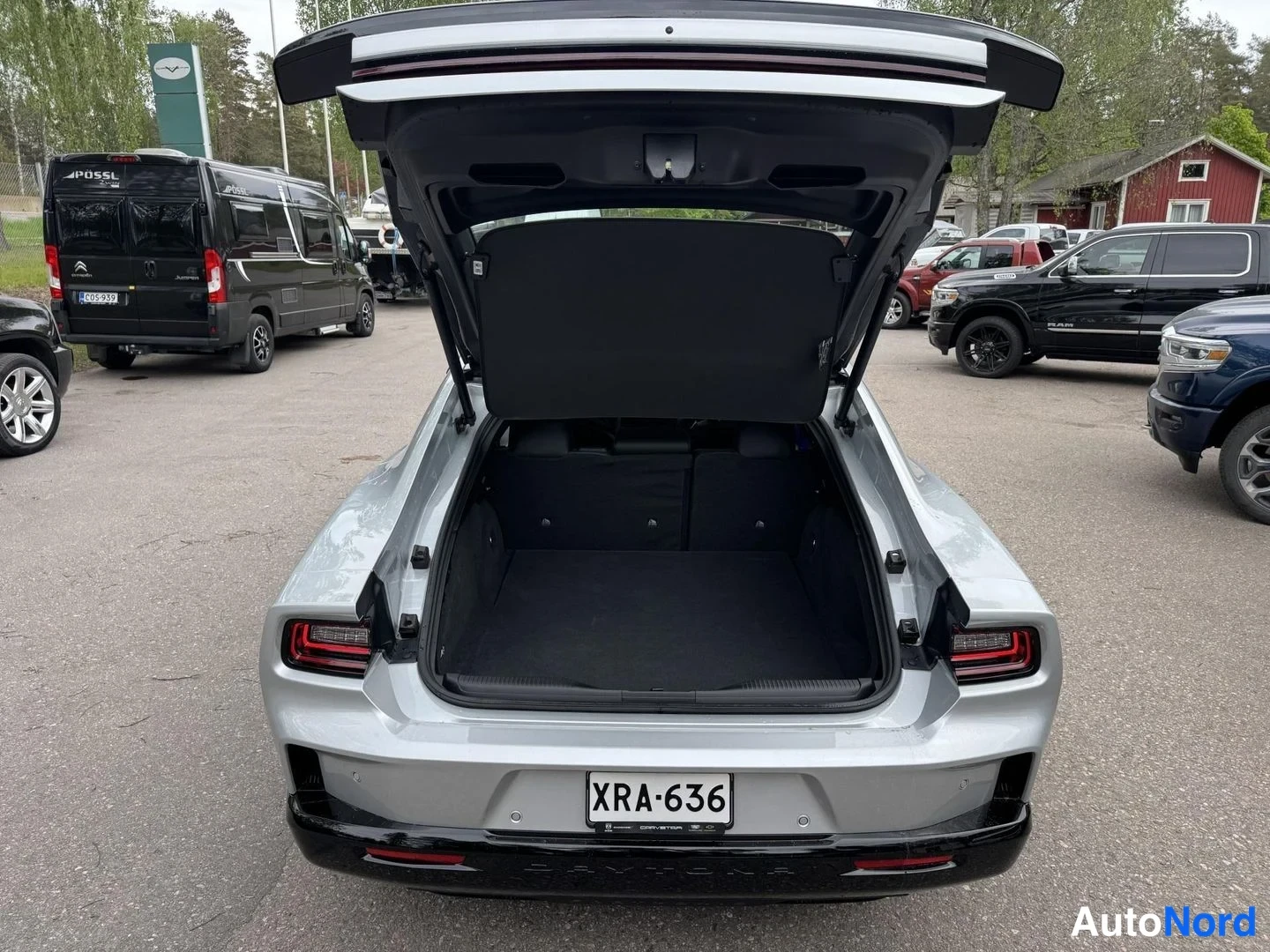 Hopea Dodge Charger 2025, takaa, kuva 9