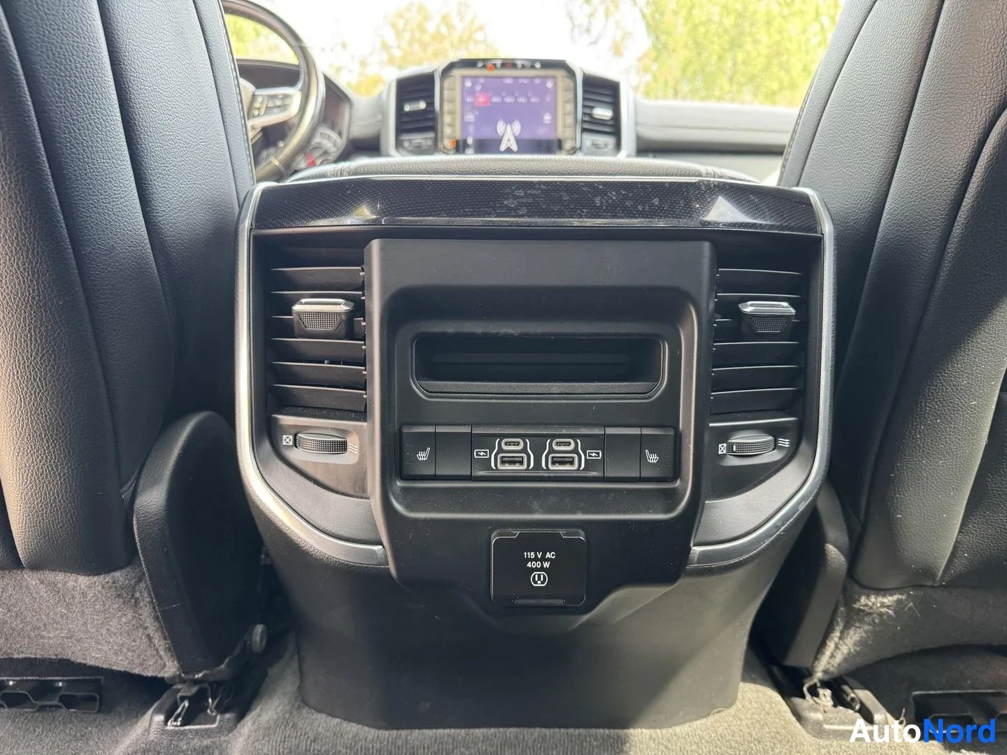 Valkoinen Dodge Ram 1500 2021, yksityiskohta, kuva 24