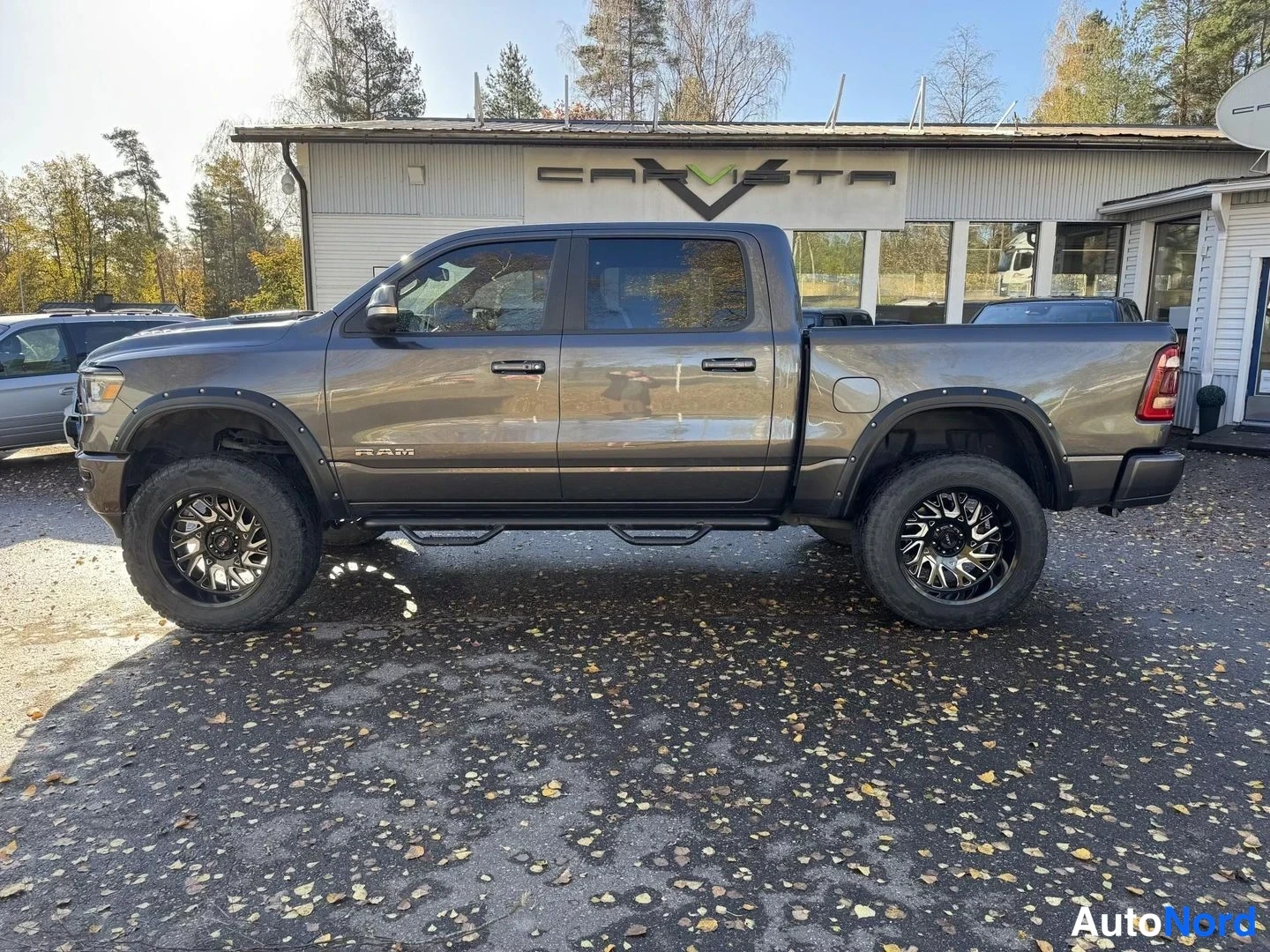 Harmaa Dodge Ram 1500 2019, takaviisto, kuva 5