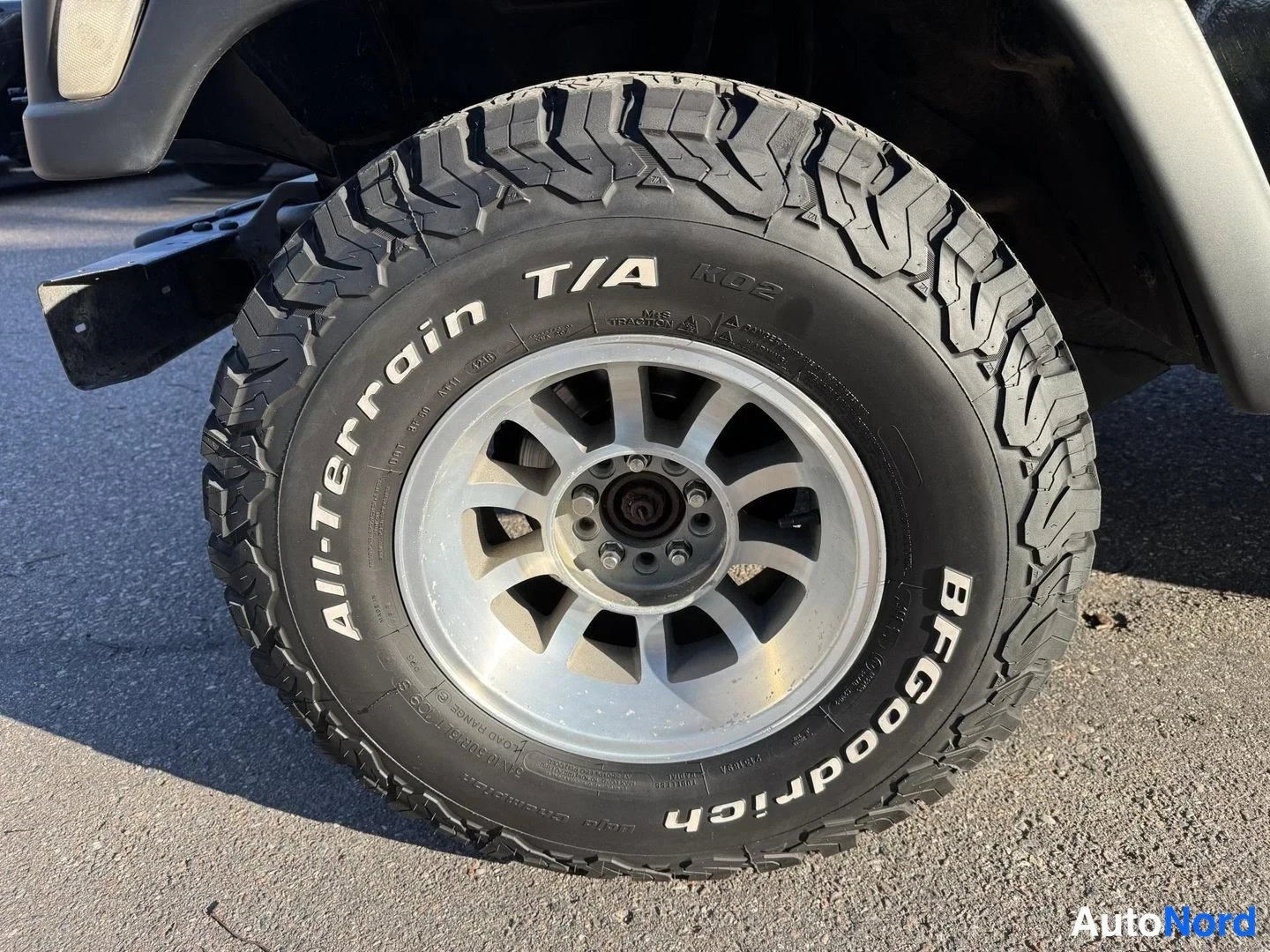 Musta Jeep Wrangler 2000, yksityiskohta, kuva 22
