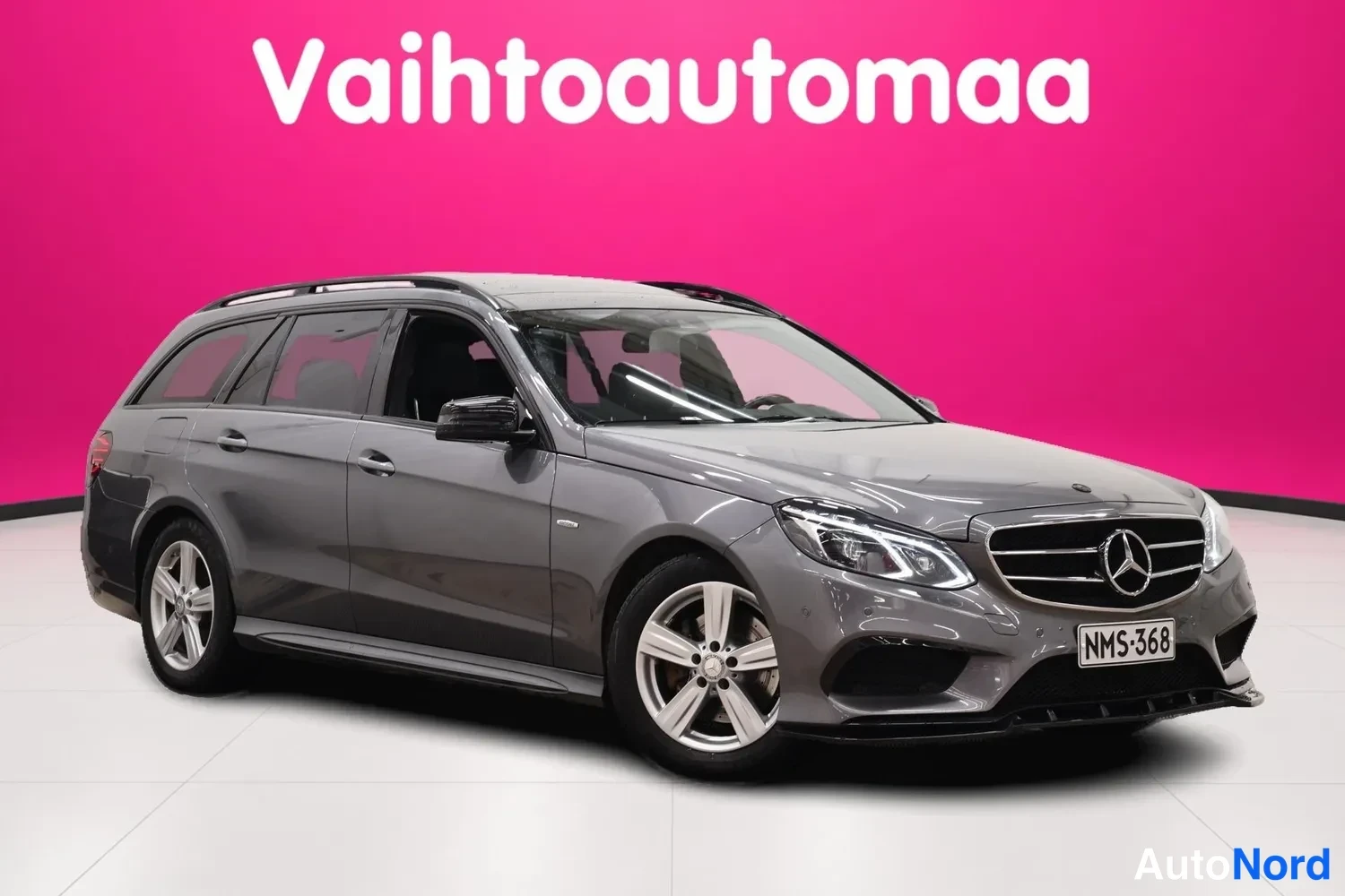 Grey Mercedes-Benz E 220 BlueTEC 4MATIC 2016, front three-quarter, nose to the right, photo 2