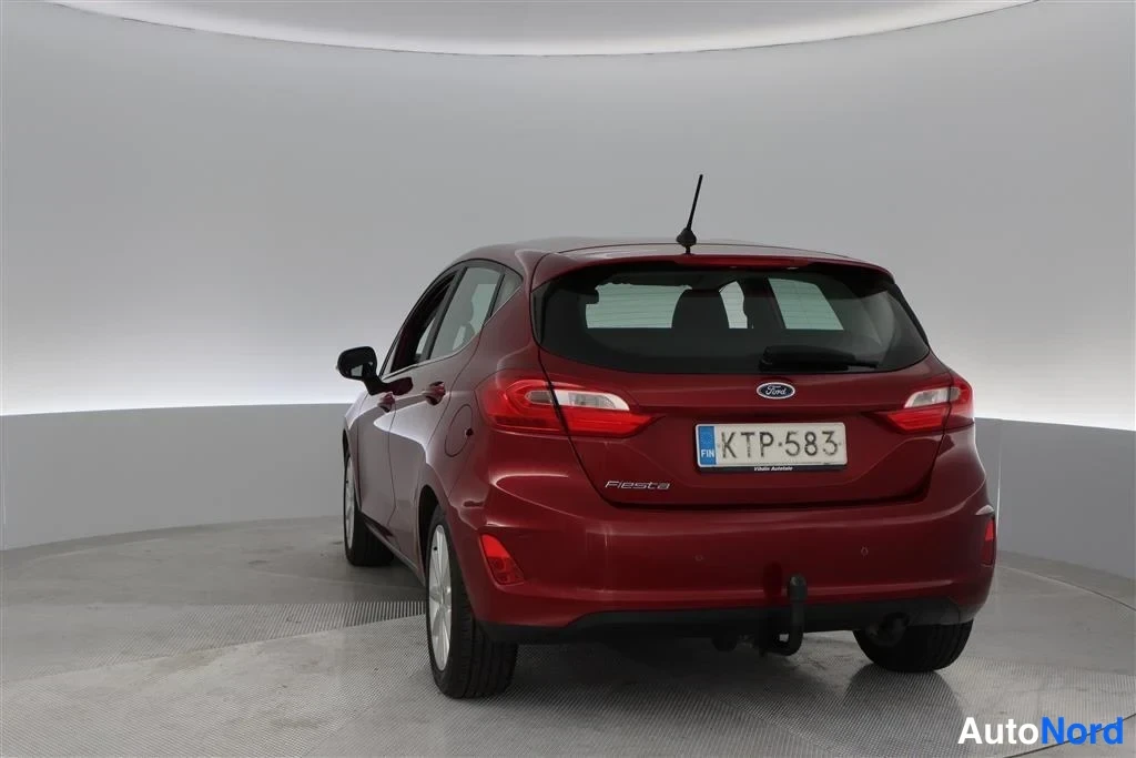 Red Ford Fiesta 2019, rear, photo 10