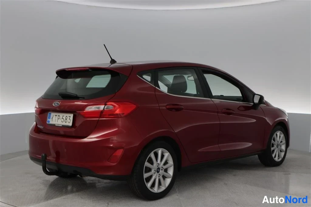 Red Ford Fiesta 2019, rear three-quarter, photo 8