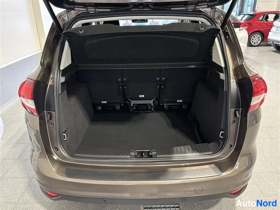 Beige Ford C-Max 2016, boot, photo 17