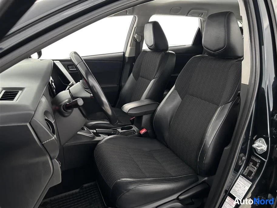 Blue Toyota Auris 2015, front seats, photo 23