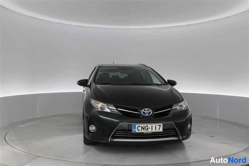 Blue Toyota Auris 2015, front, photo 8