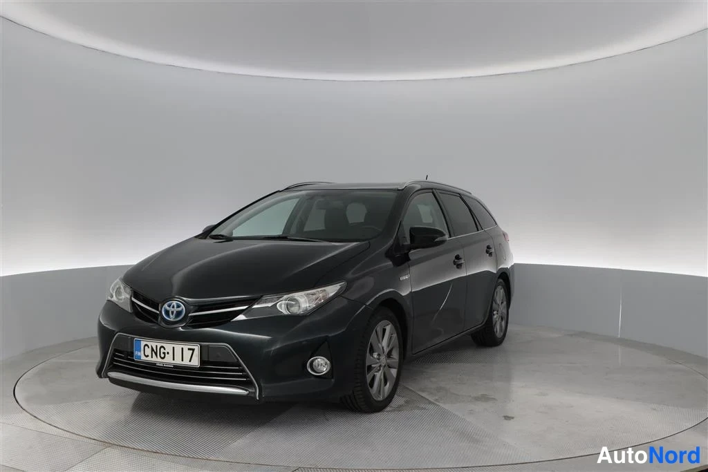 Toyota Auris 2015