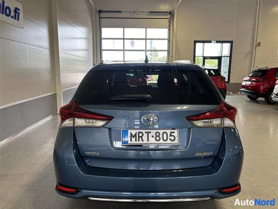 Blue Toyota Auris 2016, rear, photo 6