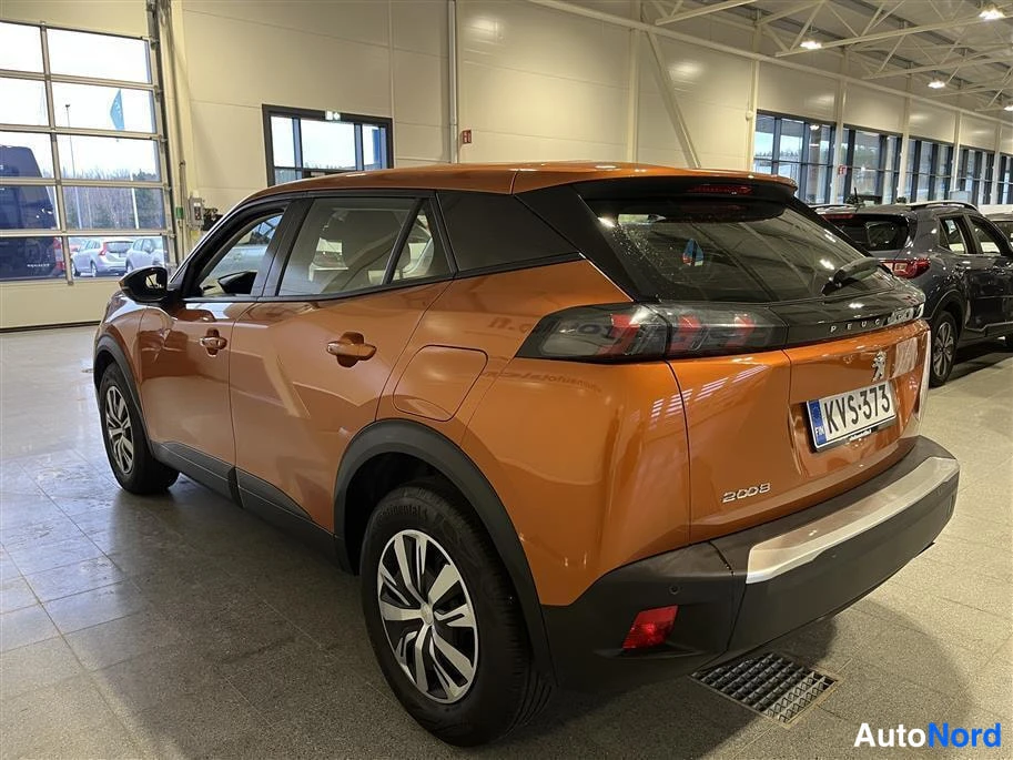 Orange Peugeot 2008 2021, rear three-quarter, photo 6
