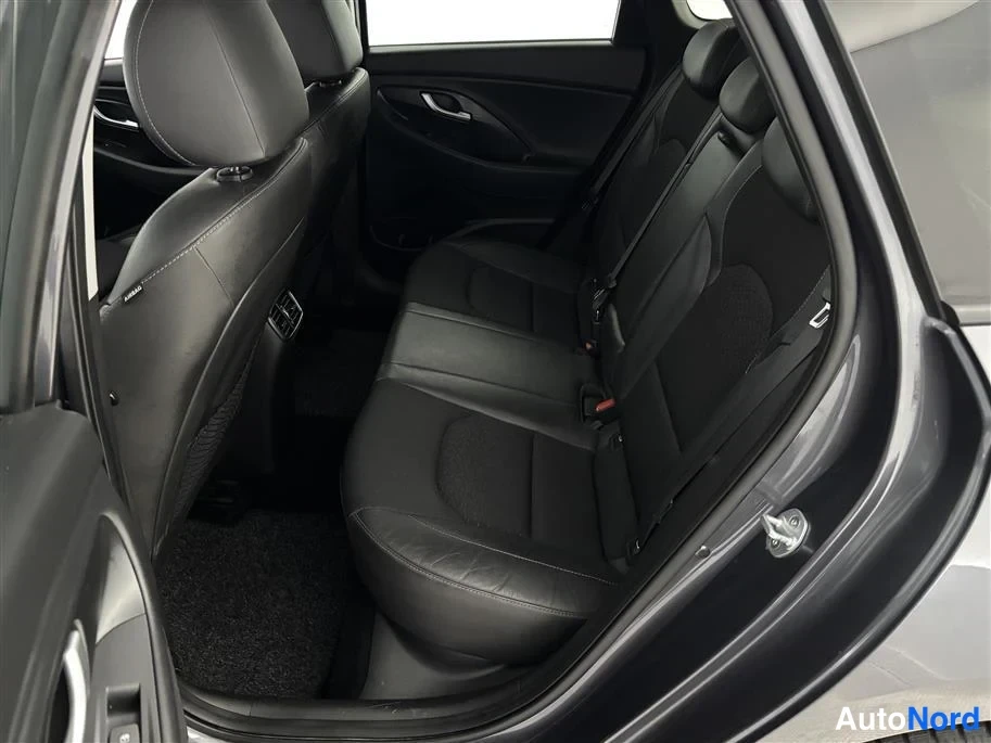 Grey Hyundai i30 2020, rear seats, photo 19