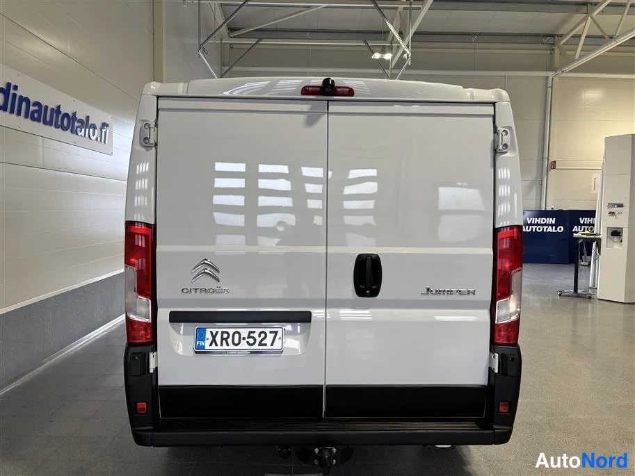 White Citroen Jumper 2023, rear, photo 6