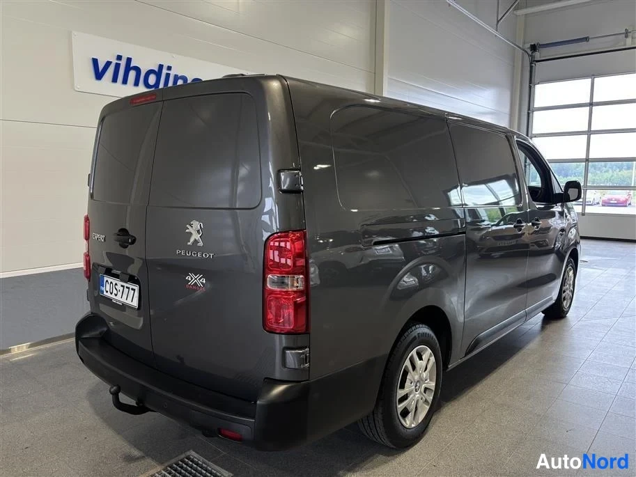Grey Peugeot Expert 2020, rear three-quarter, photo 5