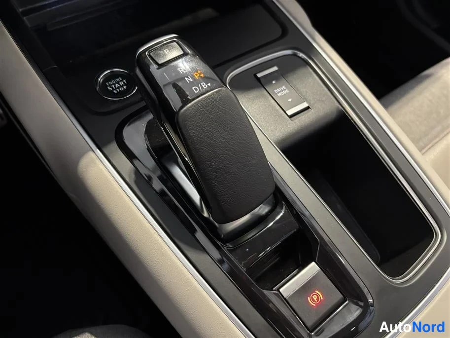 Red Citroen C5 Aircross 2021, detail, photo 20