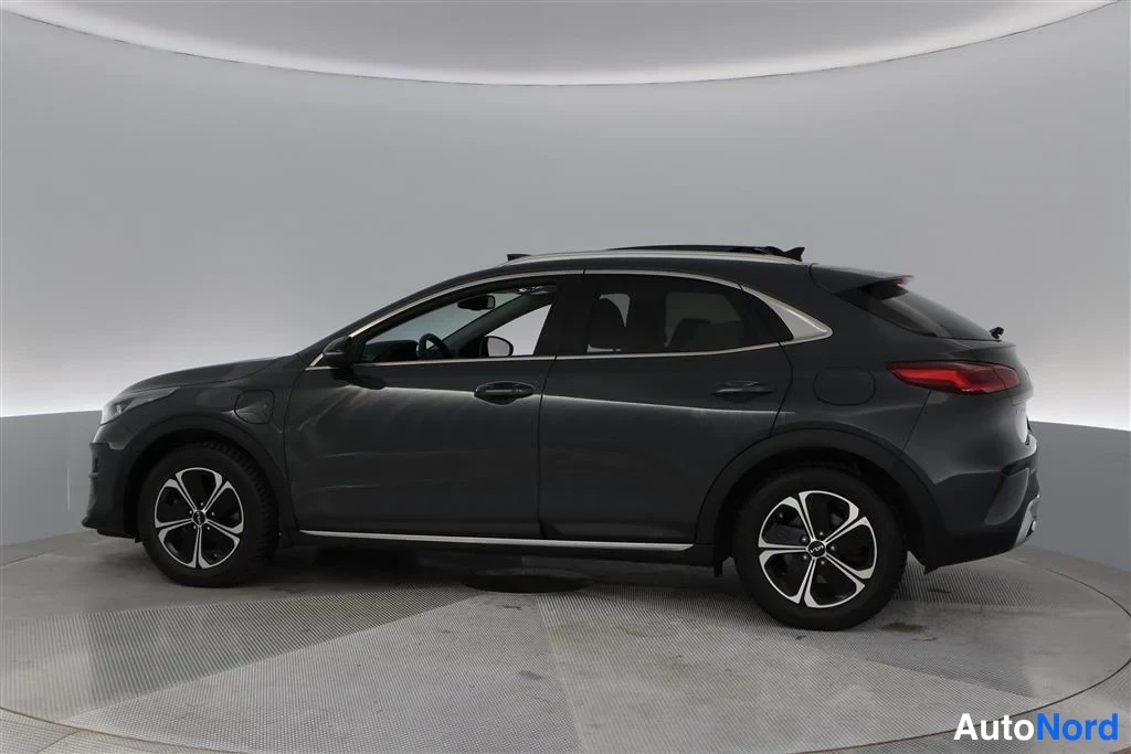 Grey Kia Xceed 2022, side, photo 6