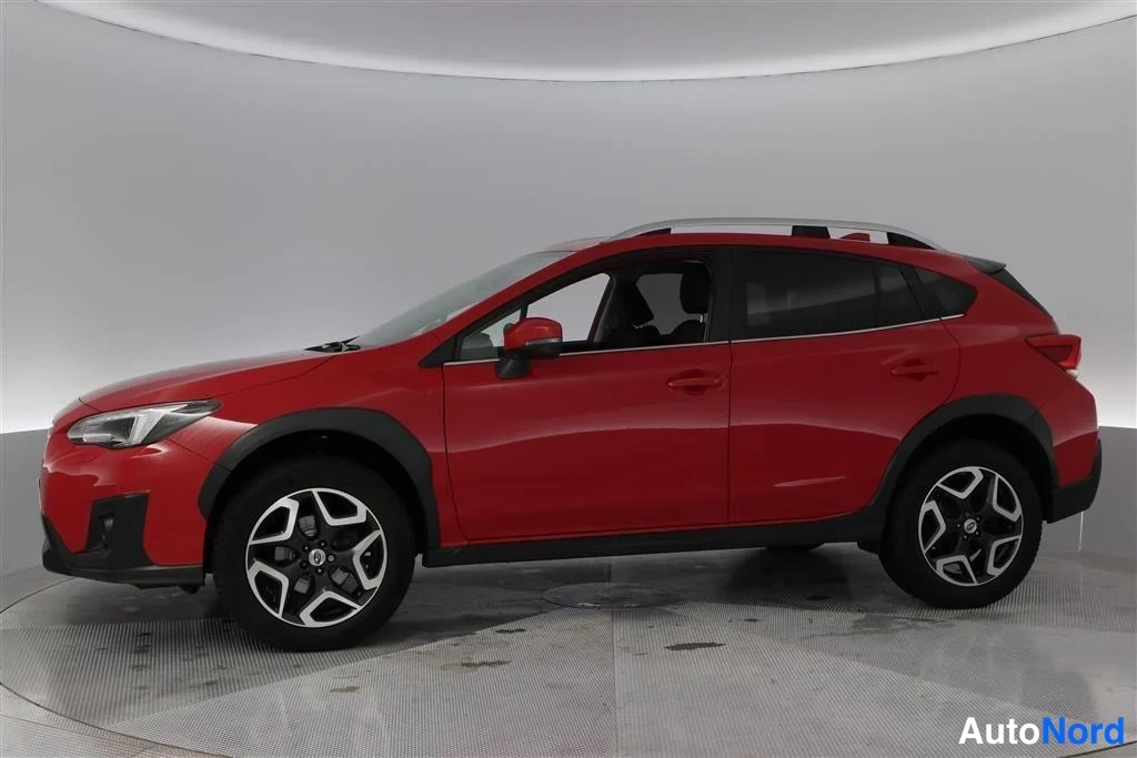 Red Subaru XV 2018, front three-quarter, nose to the left, photo 3