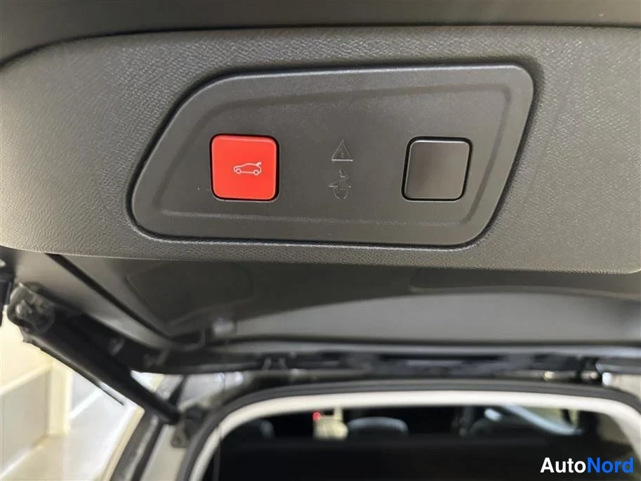 Grey Citroen C5 Aircross 2023, detail, photo 14