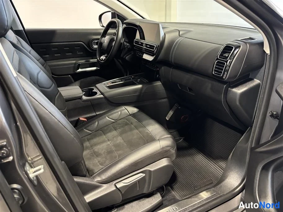 Grey Citroen C5 Aircross 2023, cockpit, photo 9