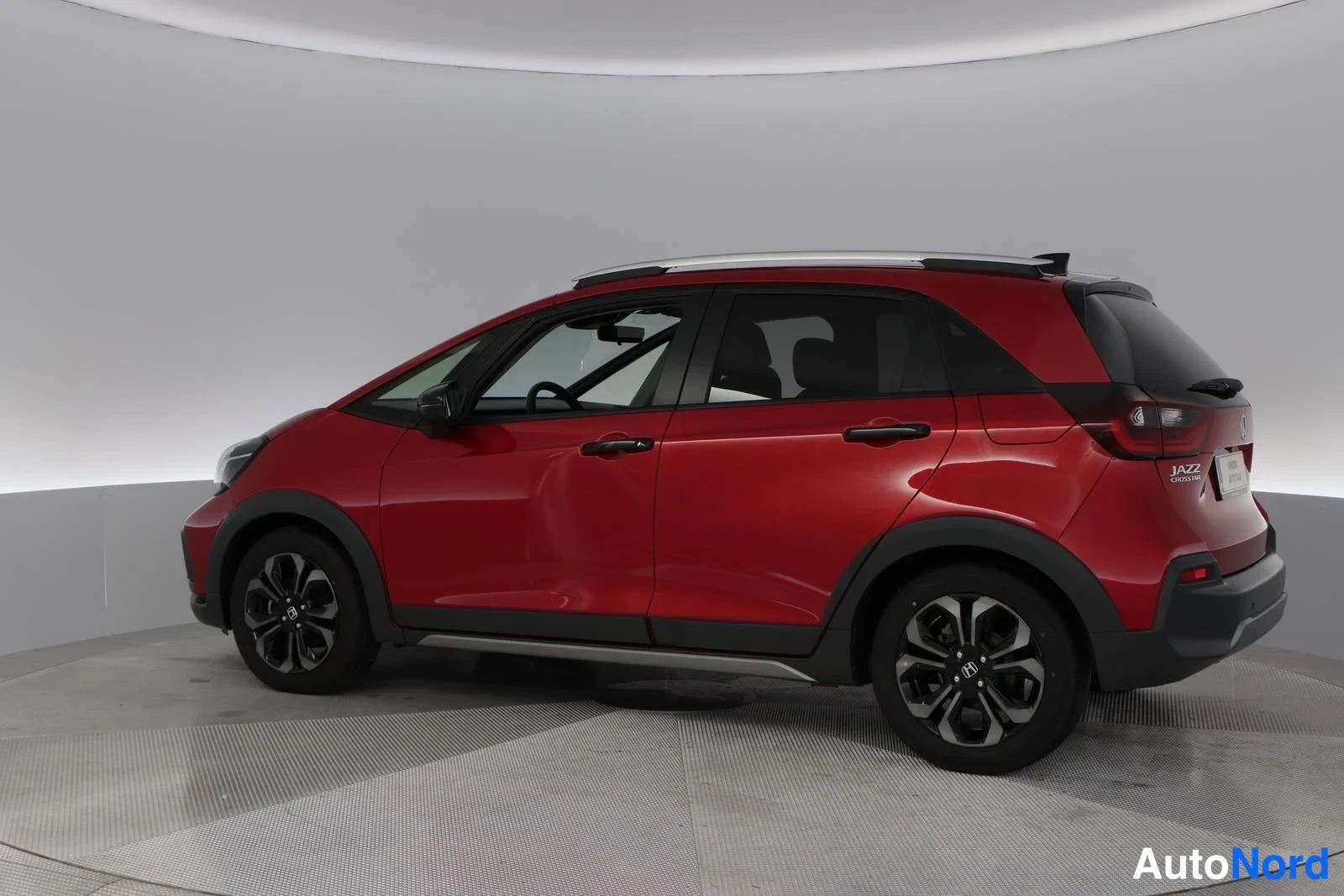 Red Honda Jazz 2025, rear three-quarter, photo 6