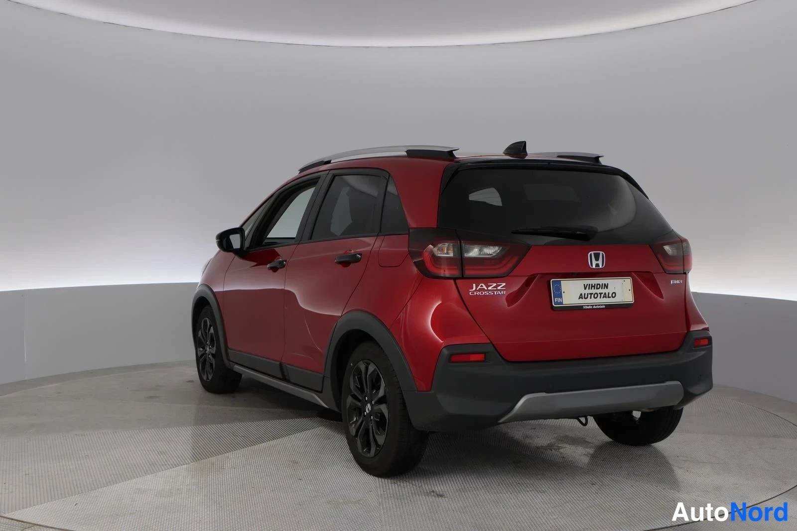 Red Honda Jazz 2025, rear three-quarter, photo 8