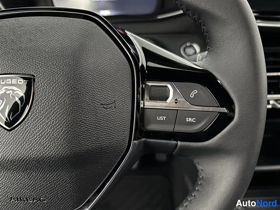Blue Peugeot 2008 2026, detail, photo 20