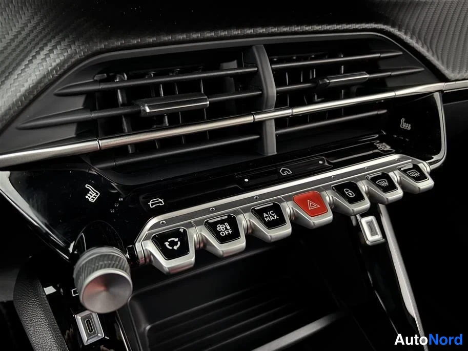 Blue Peugeot 2008 2026, detail, photo 22
