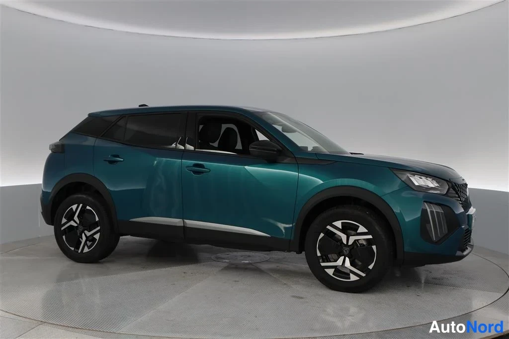 Blue Peugeot 2008 2026, front three-quarter, nose to the right, photo 5