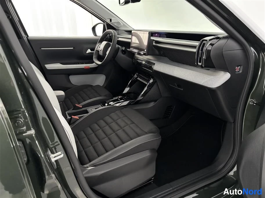 Green Citroen C3 Aircross 2026, cockpit, photo 13