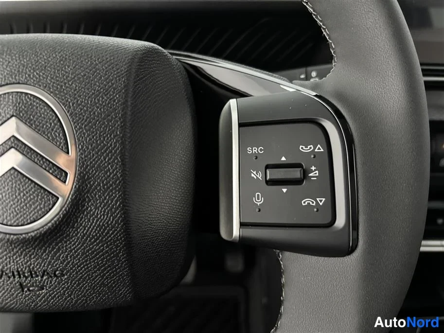 Green Citroen C3 Aircross 2026, detail, photo 24