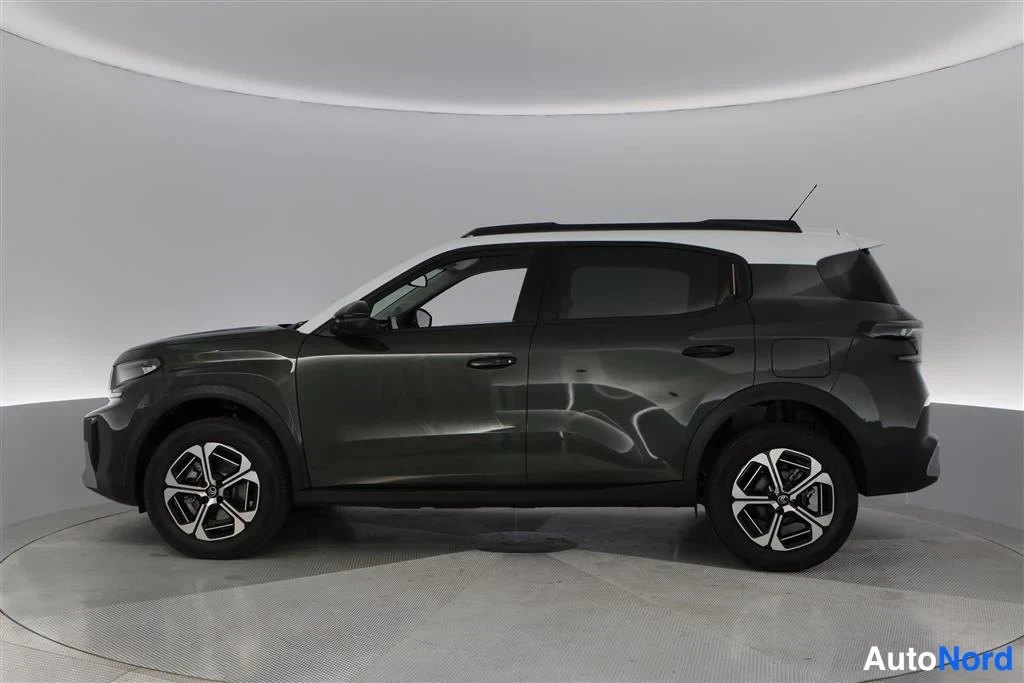 Green Citroen C3 Aircross 2026, side, photo 5