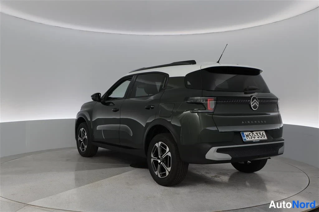 Green Citroen C3 Aircross 2026, rear three-quarter, photo 7