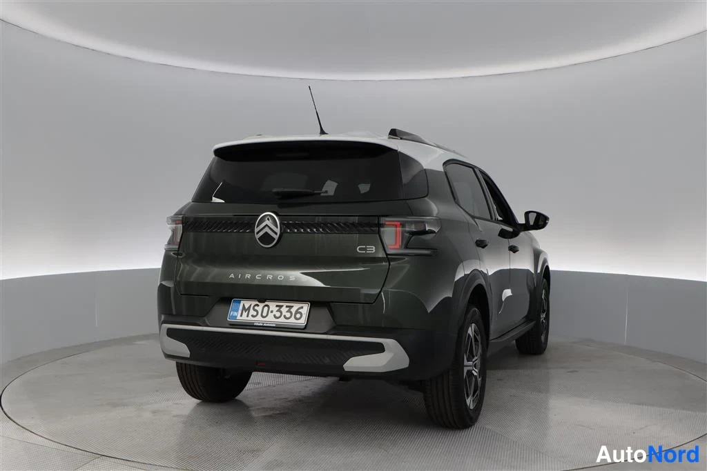 Green Citroen C3 Aircross 2026, rear three-quarter, photo 10