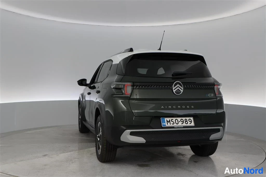 Green Citroen e-C3 Aircross 2026, rear, photo 9