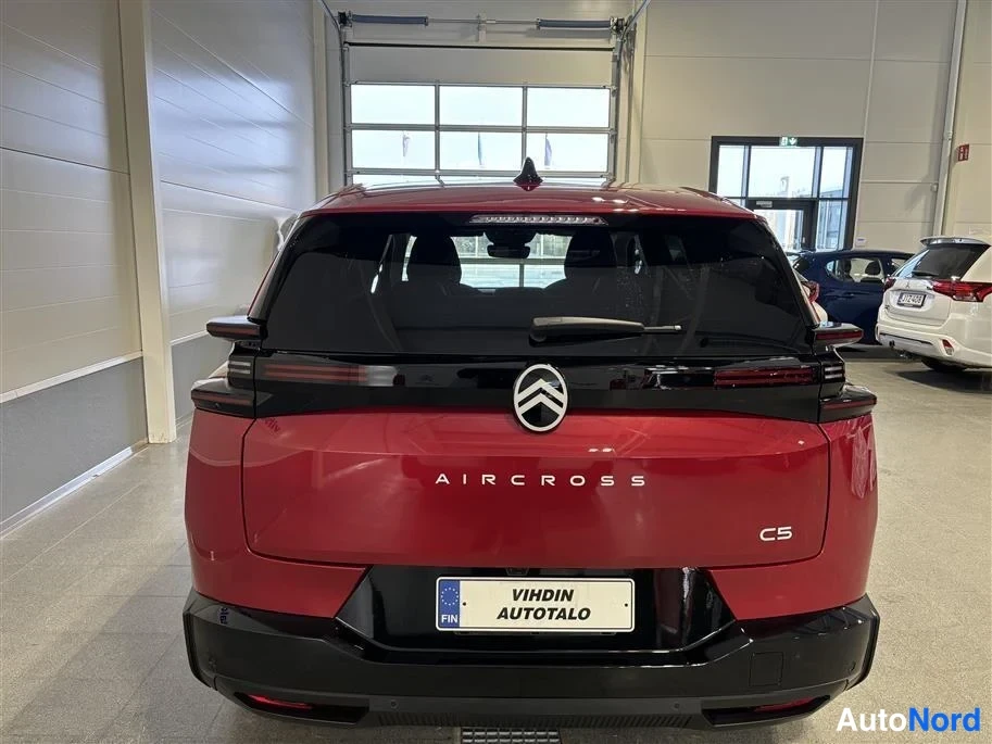 Red Citroen C5 Aircross 2026, rear, photo 7