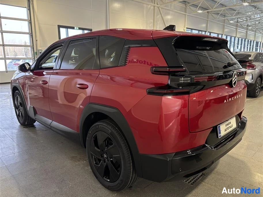 Red Citroen C5 Aircross 2026, rear three-quarter, photo 6