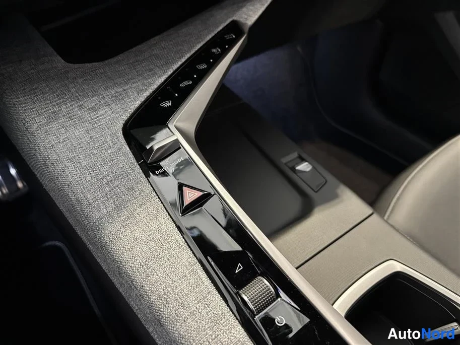 Blue Peugeot 3008 2026, detail, photo 17
