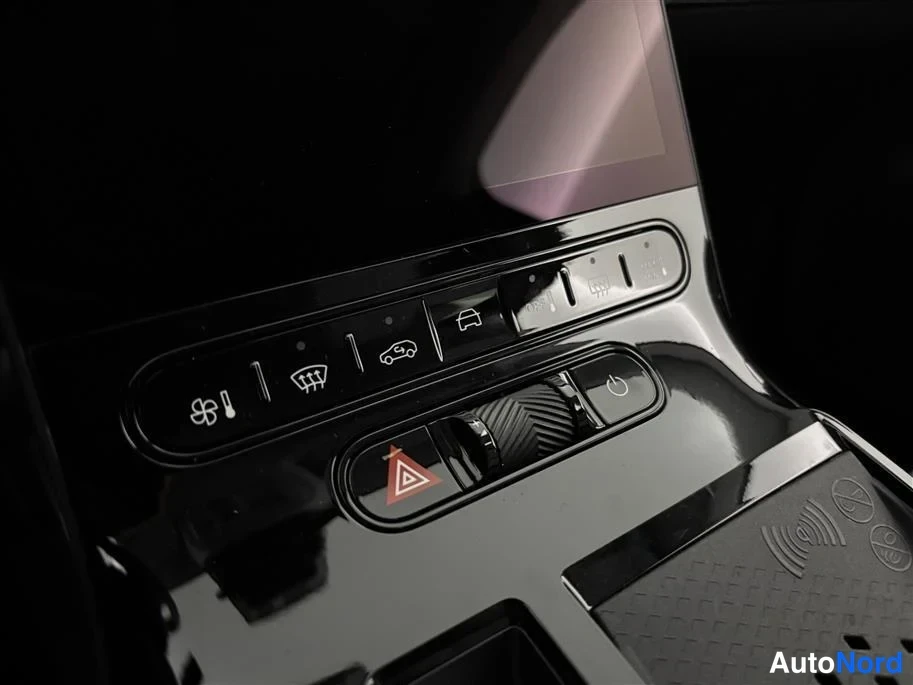 Red Citroen C5 Aircross 2026, detail, photo 25