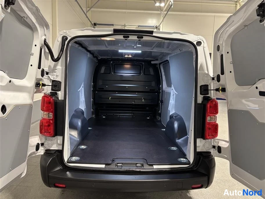 White Peugeot Expert 2026, boot, photo 10