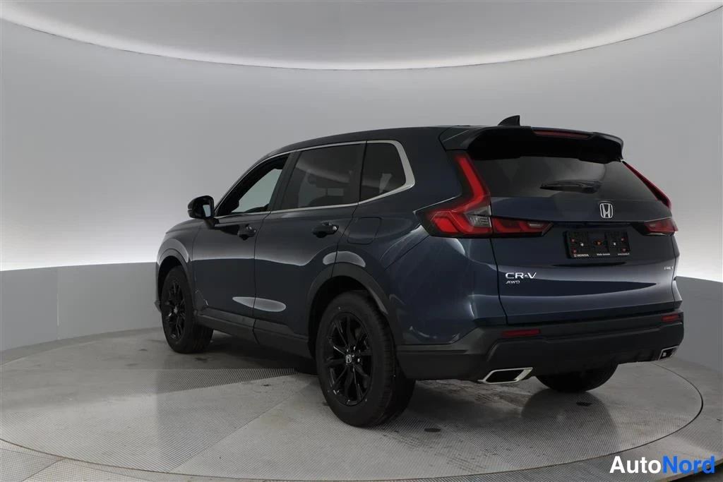 Blue Honda CR-V 2026, rear three-quarter, photo 8