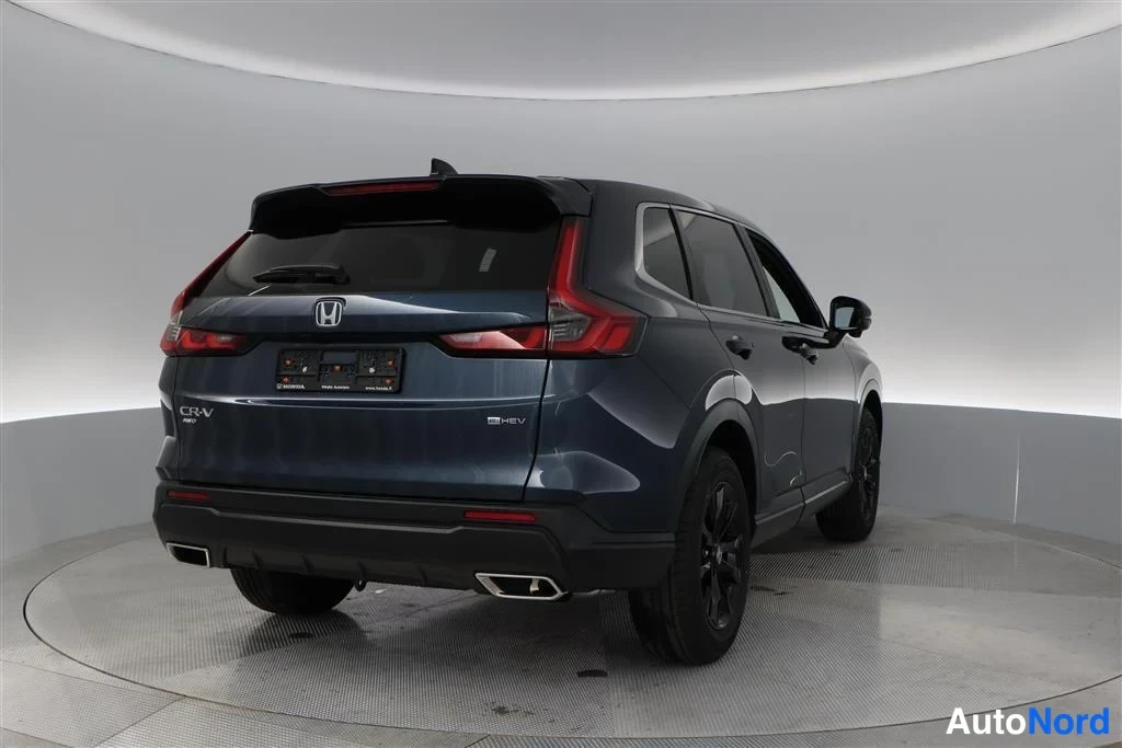 Blue Honda CR-V 2026, rear three-quarter, photo 9