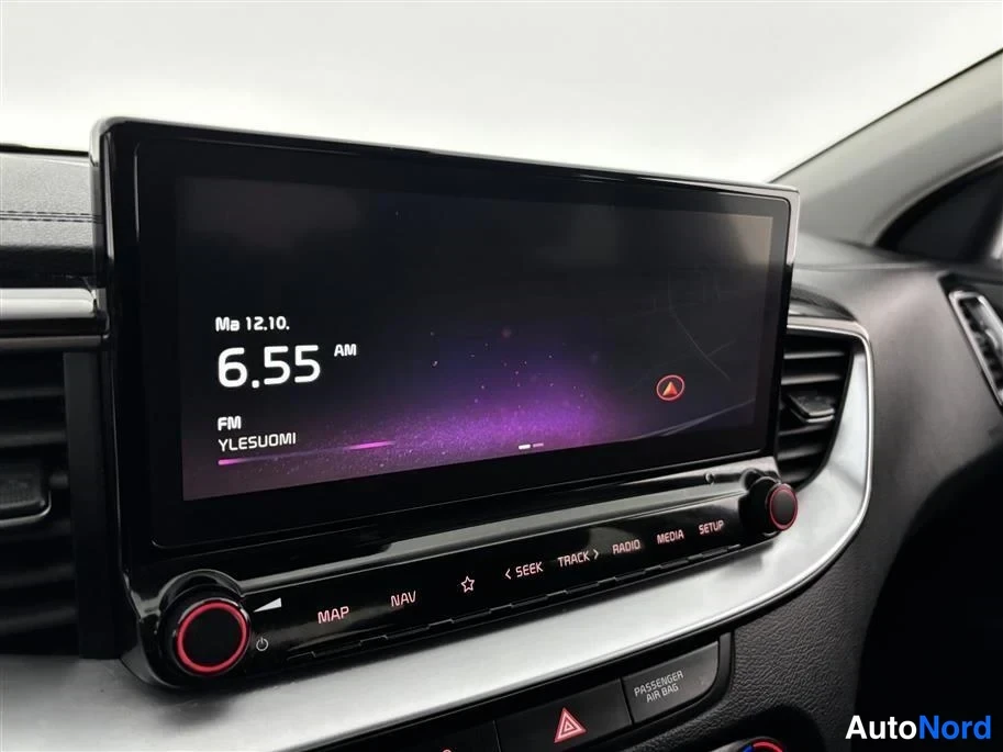 Orange Kia Xceed 2020, detail, photo 25