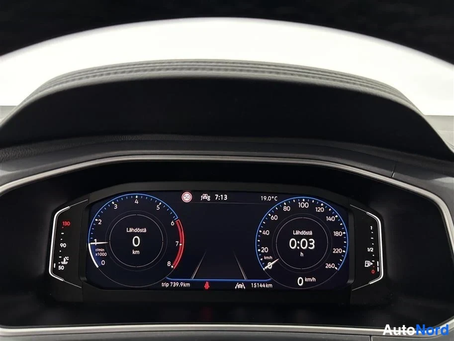 Grey Volkswagen T-Roc 2025, detail, photo 30