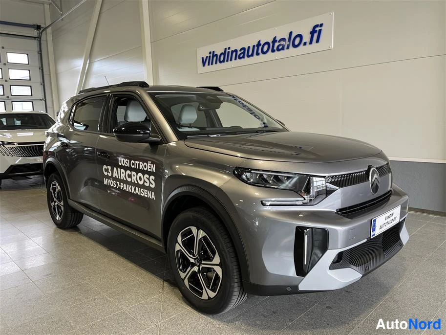 Silver Citroen C3 Aircross 2025, front three-quarter, nose to the right, photo 3