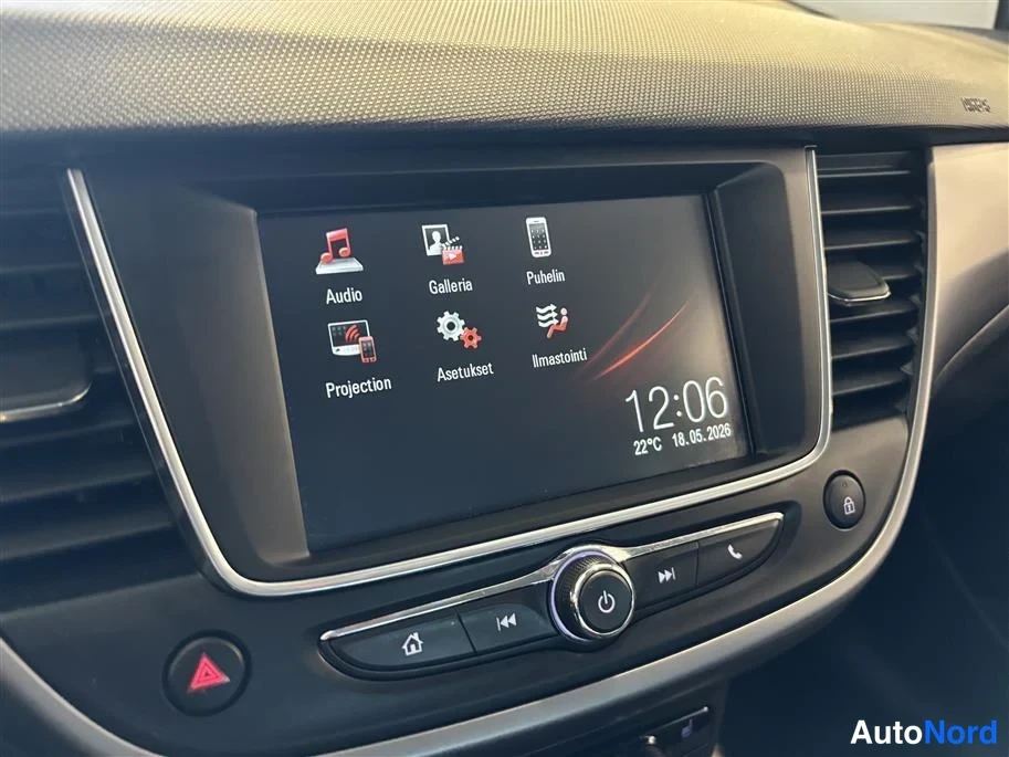 Grey Opel Crossland X 2020, detail, photo 20