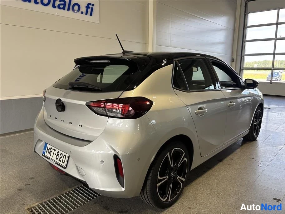 Grey Opel Corsa 2024, rear three-quarter, photo 4
